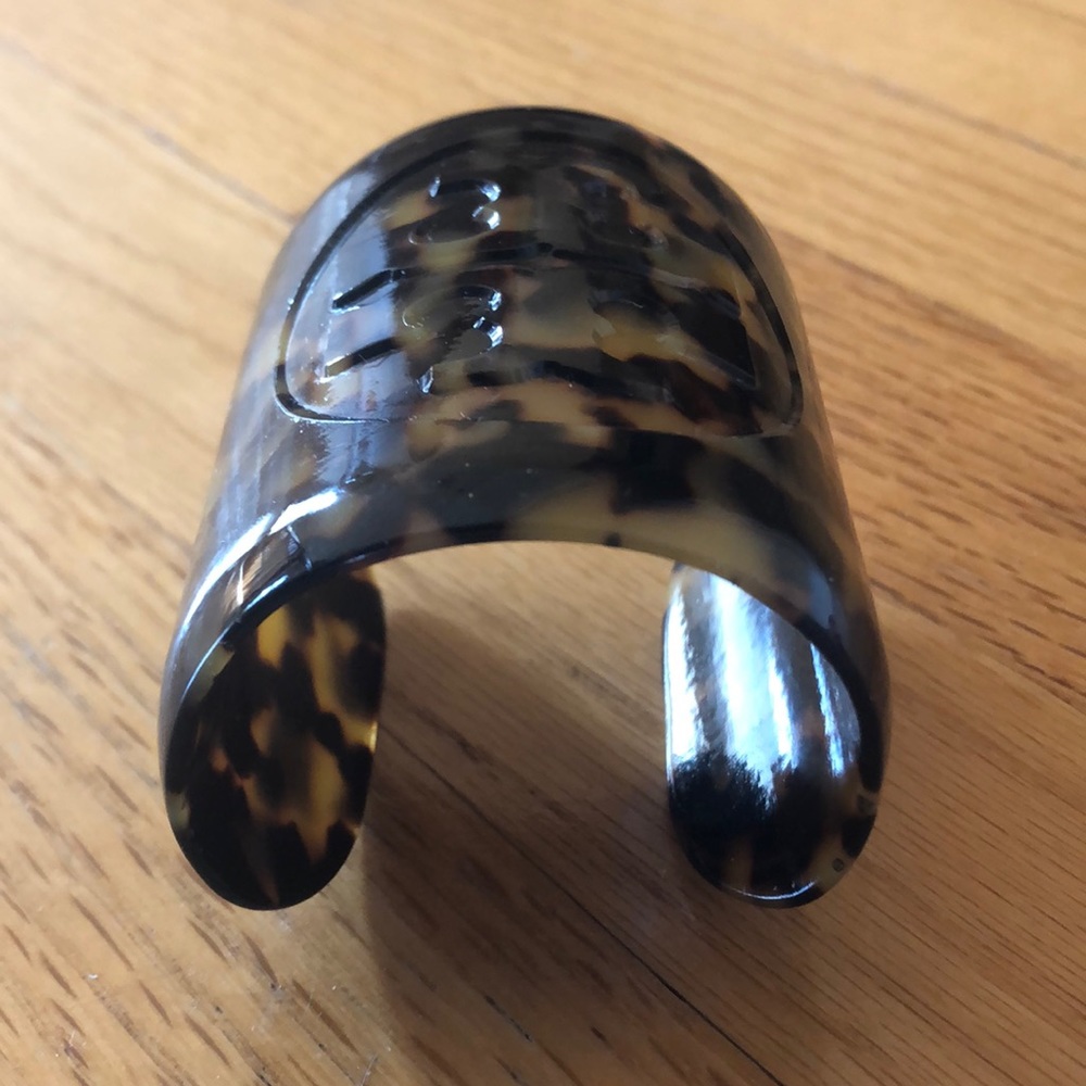 SOLD Tory Burch tortoise cuff bracelet - Picture 2 of 9